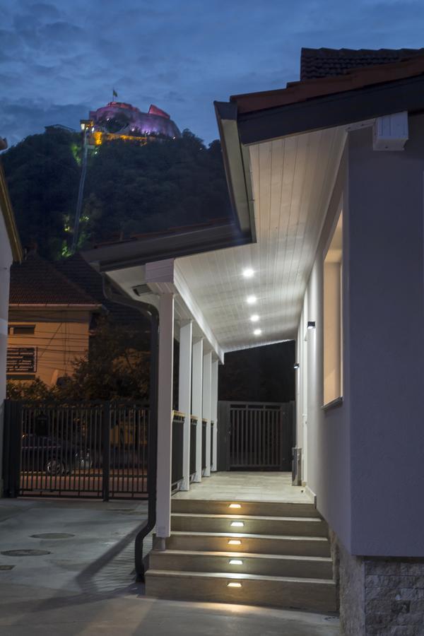 Bed and Breakfast Casa Branga Дева Экстерьер фото