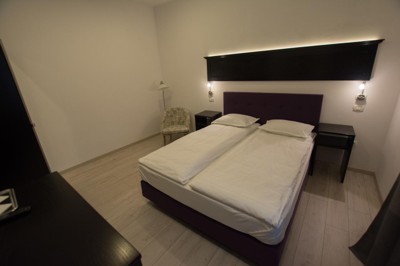 Bed and Breakfast Casa Branga Дева Экстерьер фото