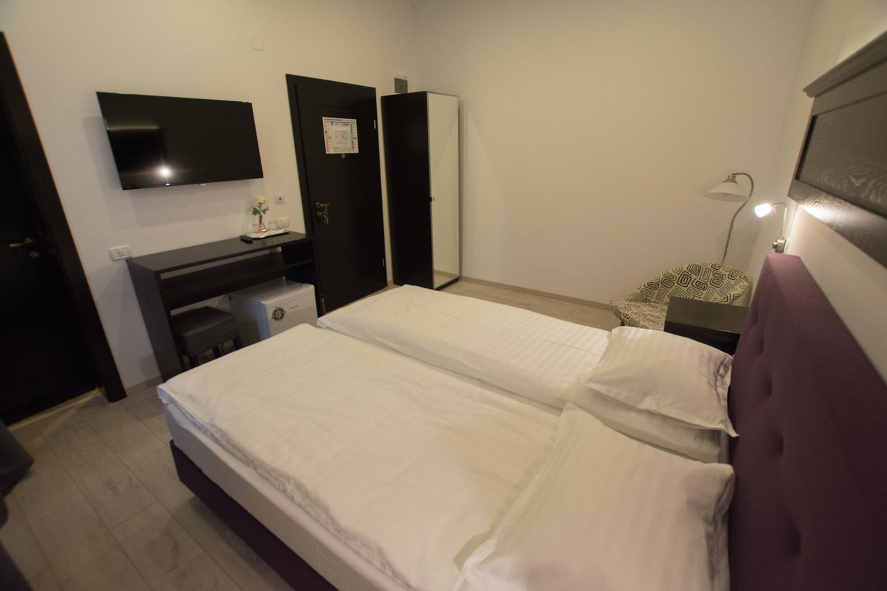 Bed and Breakfast Casa Branga Дева Экстерьер фото
