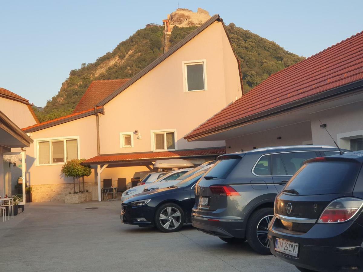 Bed and Breakfast Casa Branga Дева Экстерьер фото